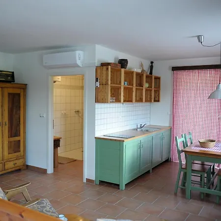 Apartmaji Gospoud Srmak Appartement *